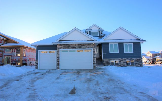 10637 156 Ave – SOLD!
